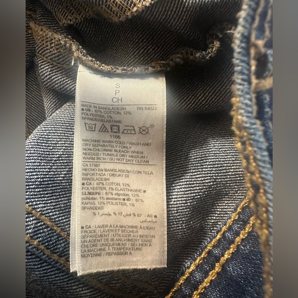 Old Navy Cropped Denim Dark Wash Denim Jean Jacket Size SP - Picture 7 of 7